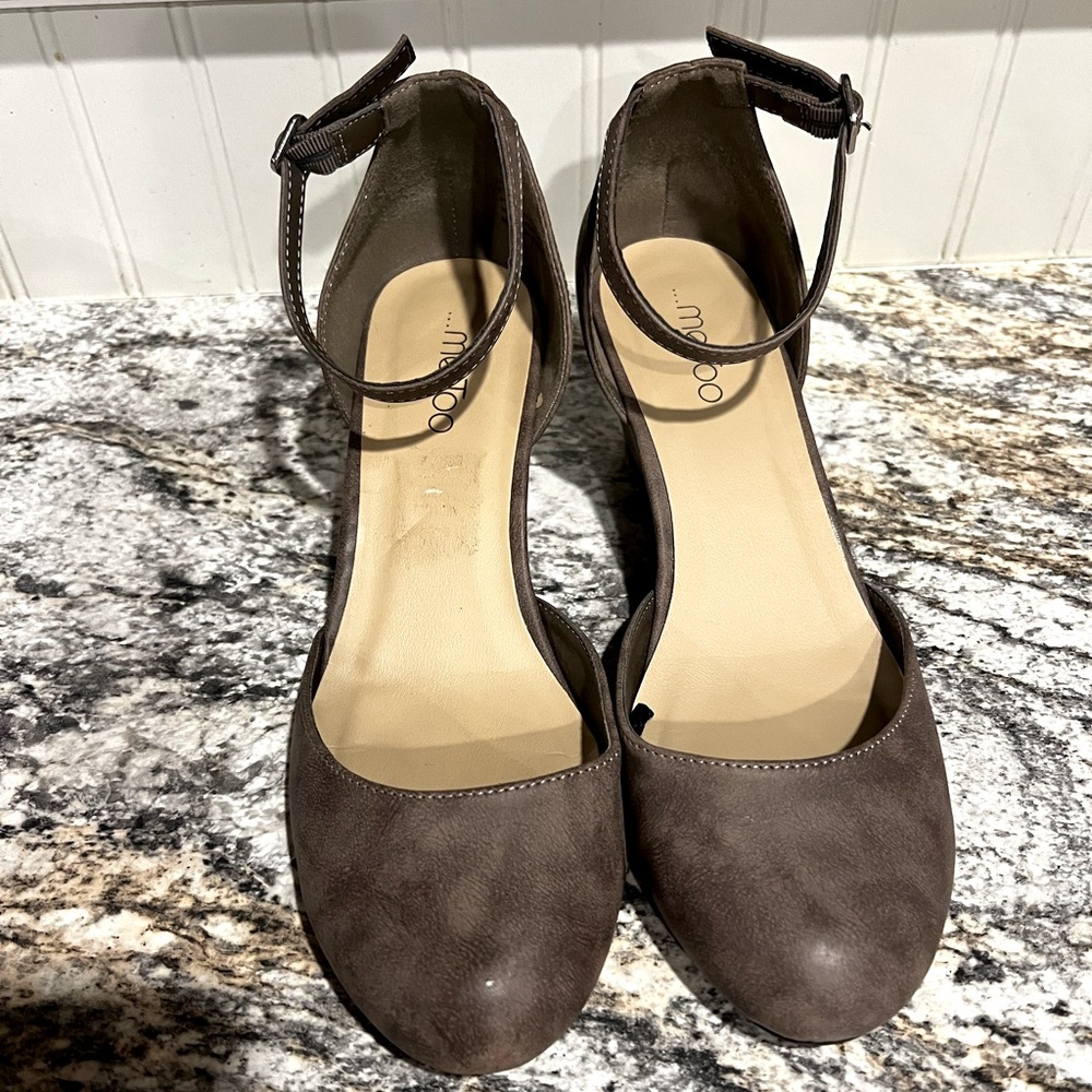 Strap ankle low wedge shoe size 11M